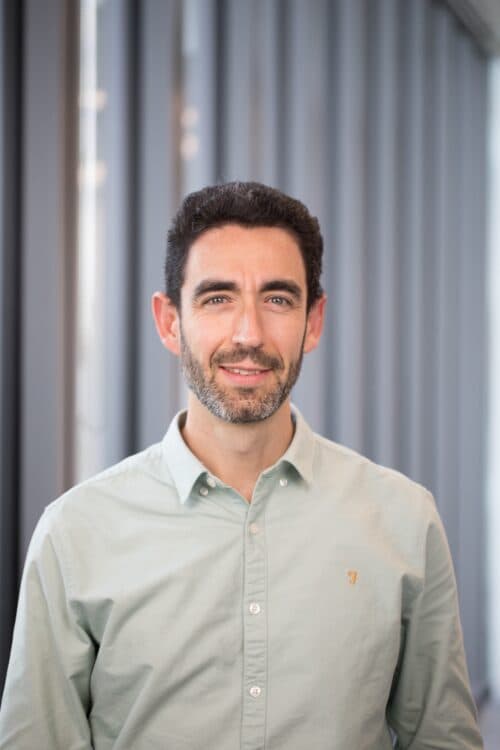 Dr Marc Martinez Llordella